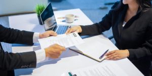 كيفية البحث عن عمل عبر الانترنت