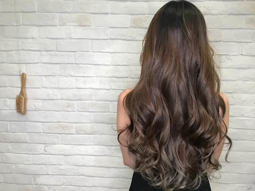 اكستنشن شعر طبيعي لشعرٍ أكثر كثافة