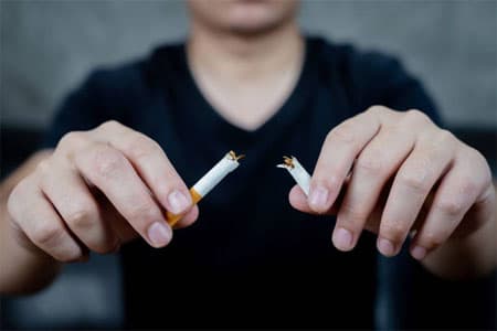 الفوائد الصحية للتخلص من العادات السيئة مثل التدخين 